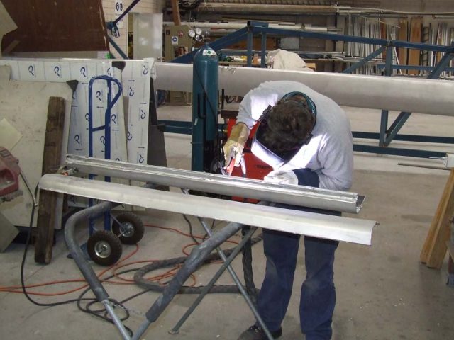 Hamilton Island Yacht Club Flagpole