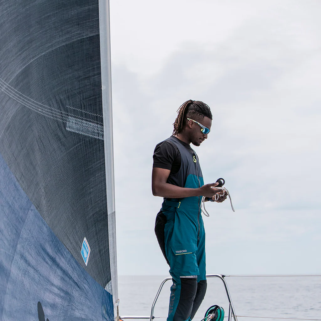 Bolle Airfin Grey Acid Matte - Sky Blue Polarised Cat 3 - Image 3