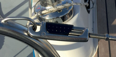 Wichard Automatic Locking Lifeline Hooks - Image 3